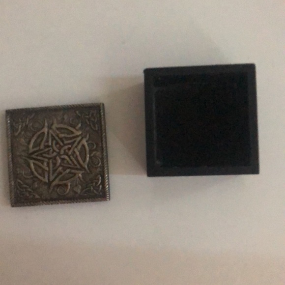 Vintage Pentacle jewellery bundle with pentagram box - Picture 10 of 11